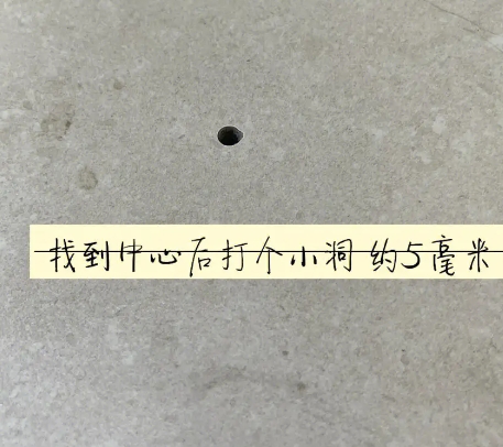 滨江瓷砖空鼓维修公司专业解答在瓷砖铺贴过程中，如果砂料搅拌不均匀，将会带来以下问题